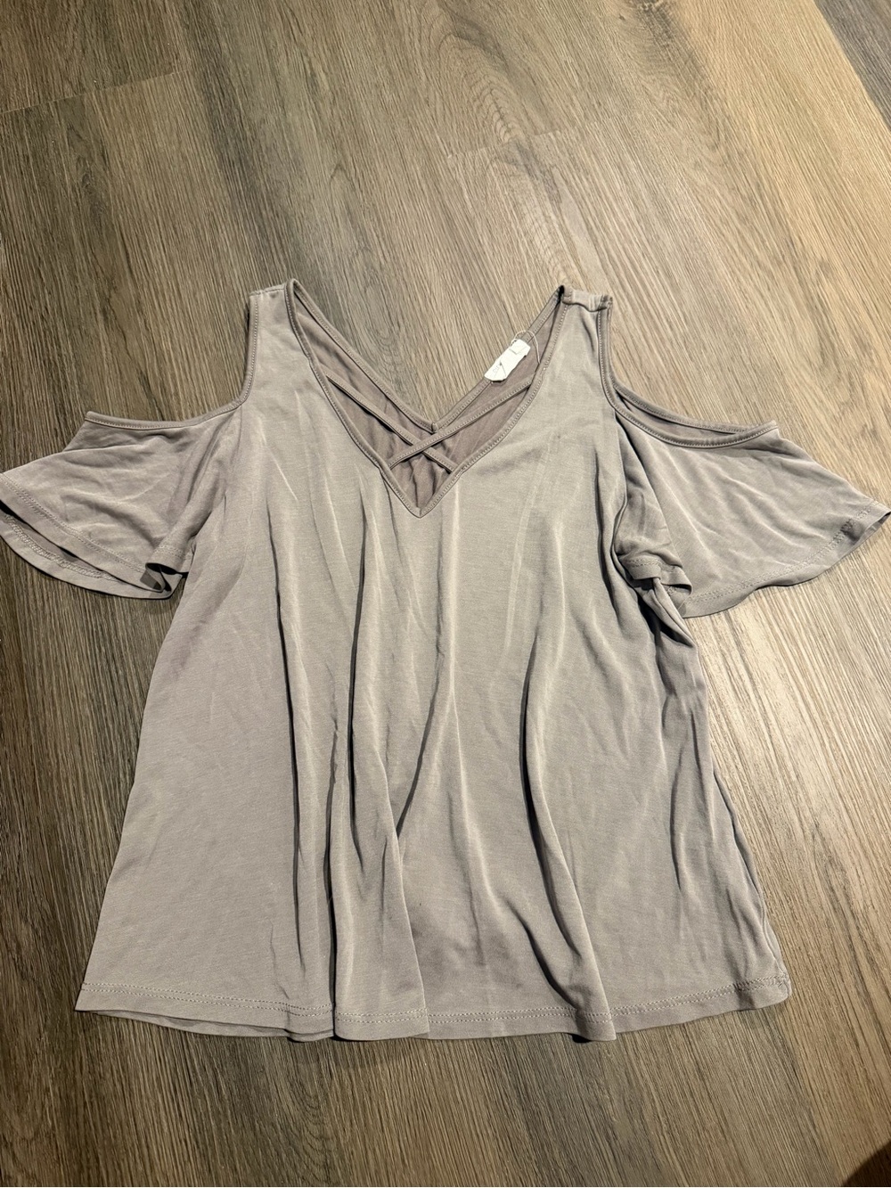 Sienna Sky Cold Shoulder V-Neck Women's Top in Gray